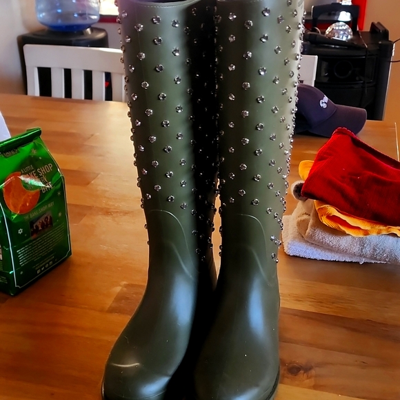 Saint Laurent Rain Boots - Picture 1 of 3